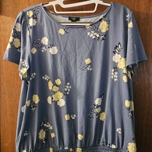 Ann Taylor Factory Petite Light Blue Floral Top